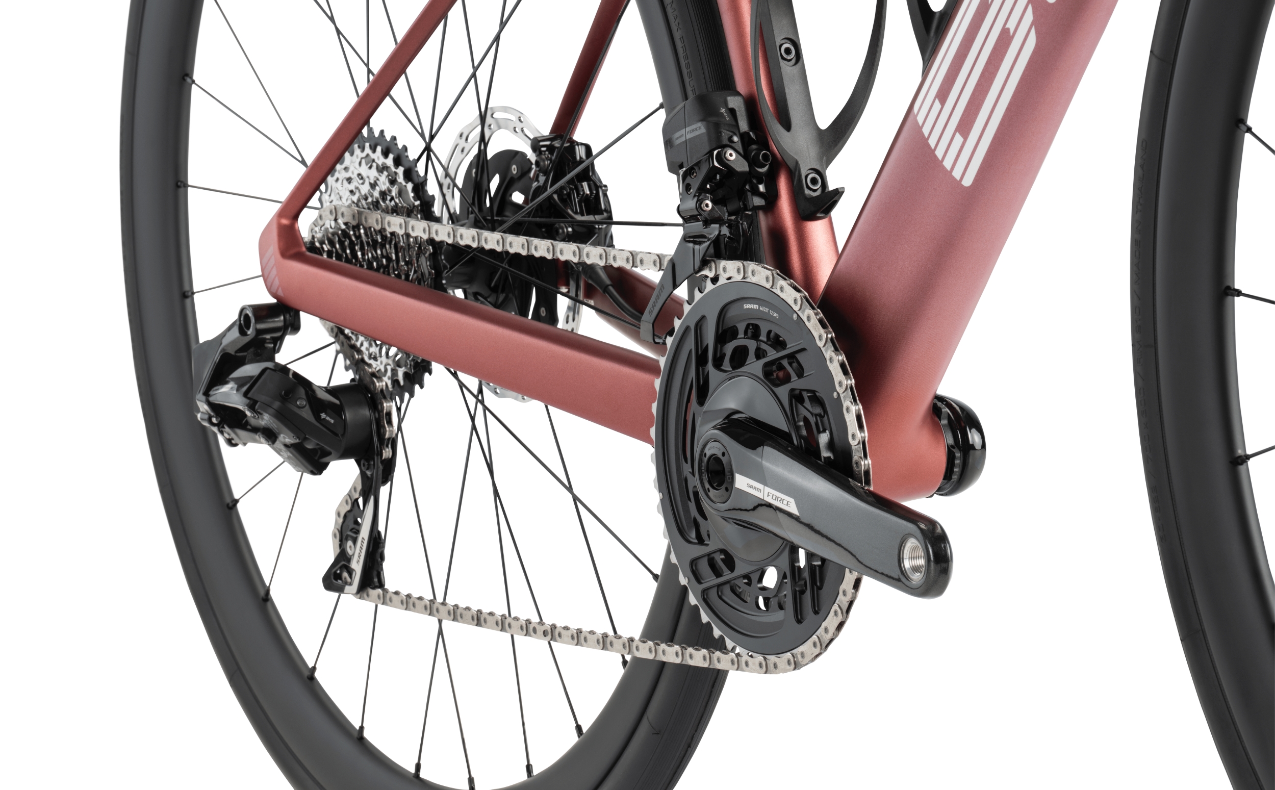 BMC Roadmachine 01 THREE Sram Force eTap AXS BMC Roadmachine 01 THREE Sram Force eTap AXS 2024 Details